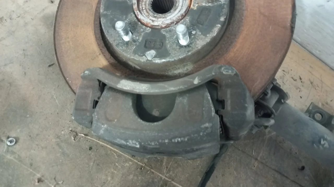 Foto de PINZA DE FRENO DELANTERA IZQUIERDA HYUNDAI I40 CW (VF) 1.7 CRDi CAT (141 CV / 104 KW) referencia 58180-3ZA00