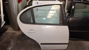 Foto de PUERTA TRASERA DERECHA SEAT TOLEDO (1M2)