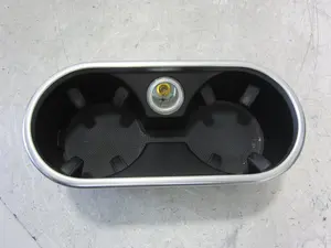 Foto de NO IDENTIFICADO PORSCHE CAYENNE (TIPO 92A) referencia 7P5863136