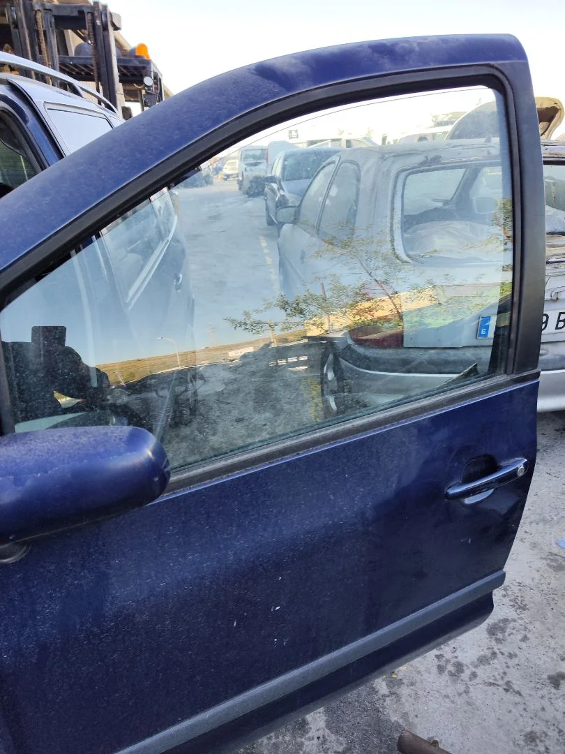 Foto de LUNA DELANTERA IZQUIERDA SEAT ALHAMBRA (7V9) 1.9 TDI (116 CV / 85 KW)