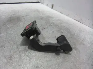 Foto de POTENCIOMETRO PEDAL CITROEN XSARA PICASSO 1.6 16V HDi (90 CV / 66 KW) referencia 9653105980 foto 3