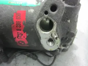 Foto de COMPRESOR AIRE ACONDICIONADO BMW SERIE 5 BERLINA (E39) referencia 64528386650 foto 3