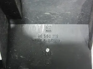 Foto de CAJA RELES / FUSIBLES OPEL ASTRA G BERLINA referencia 90560119 foto 5