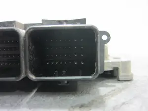 Foto de CENTRALITA MOTOR UCE RENAULT CAPTUR I 1.5 dCi Diesel FAP Energy (90 CV / 66 KW) referencia 237106319R foto 4
