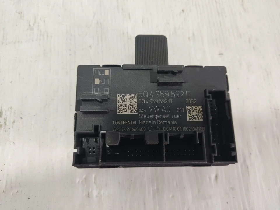 Foto de MODULO CONFORT VOLKSWAGEN GOLF VII (5G1/BE1) referencia 5Q4959592E