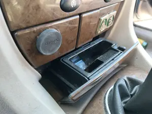 Foto de CENICERO MG ROVER ROVER 75 (RJ) 2.0 16V CDT (116 CV / 85 KW)