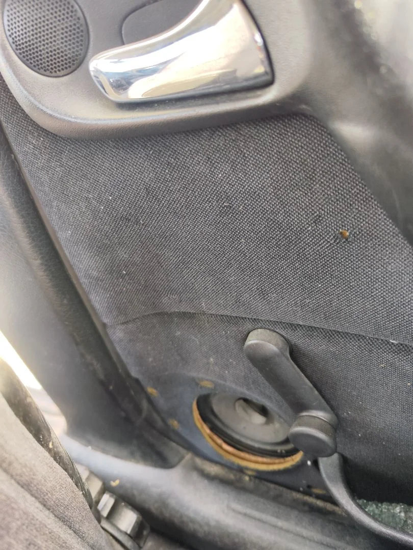 Foto de ELEVALUNAS TRASERO DERECHO OPEL VECTRA B BERLINA 2.0 DTI (101 CV / 74 KW) referencia 90464336