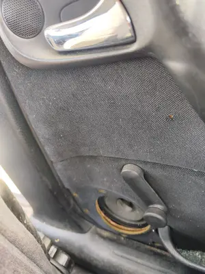Foto de ELEVALUNAS TRASERO DERECHO OPEL VECTRA B BERLINA 2.0 DTI (101 CV / 74 KW) referencia 90464336