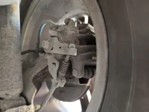 Foto de PINZA DE FRENO TRASERA DERECHA SEAT LEON (1M1) 1.9 TDI (110 CV / 81 KW) referencia 1J0615424H foto 8