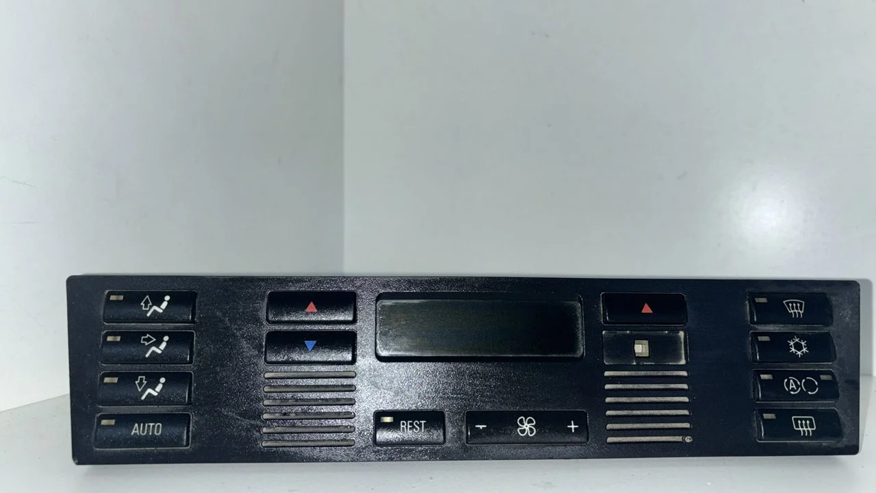 Foto de MANDO CLIMATIZADOR BMW SERIE 5 BERLINA (E39) referencia 8375453