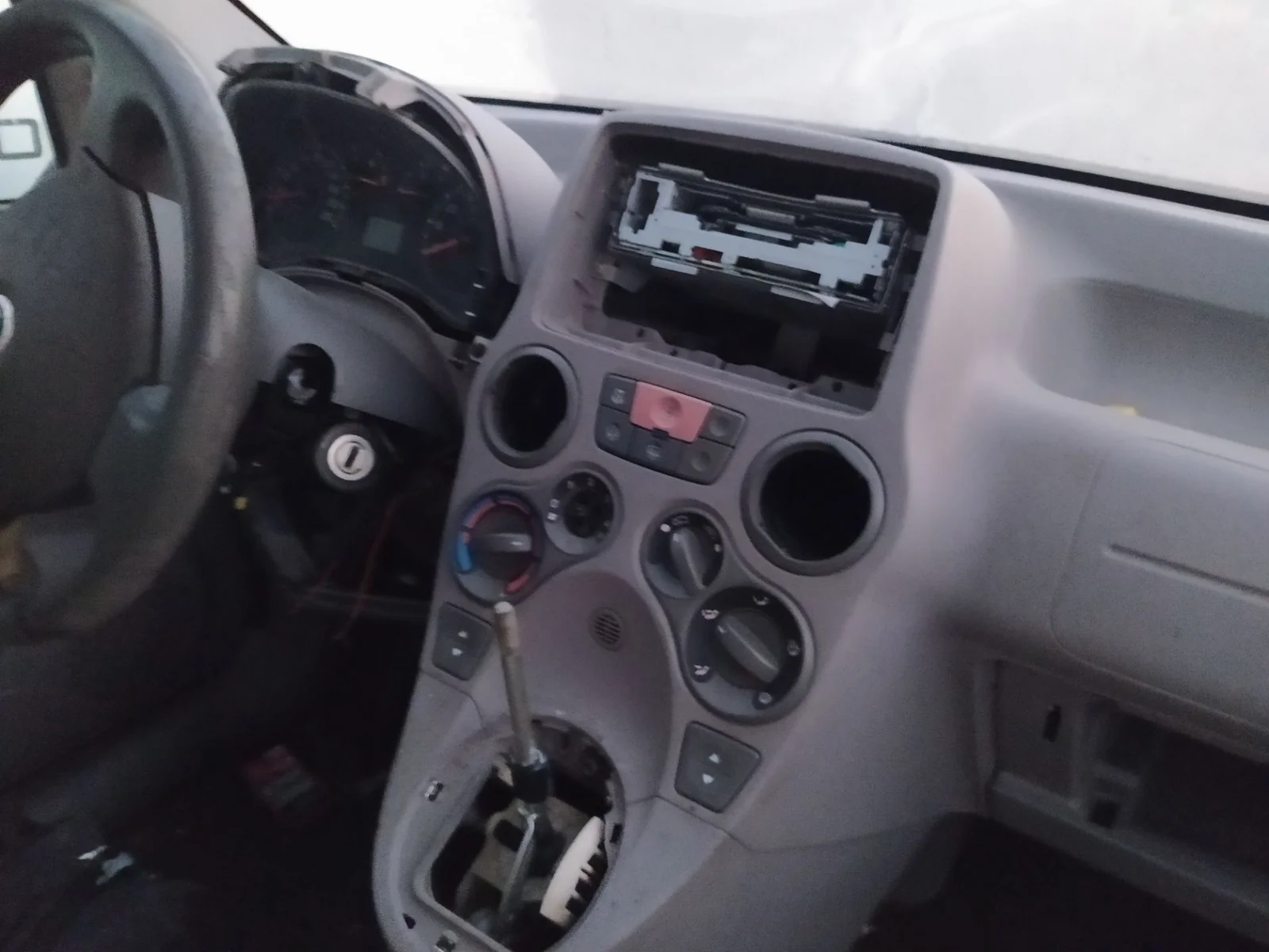 Foto de CALEFACCION ENTERA NORMAL FIAT II PANDA (169) 1.2 CAT (60 CV / 44 KW)