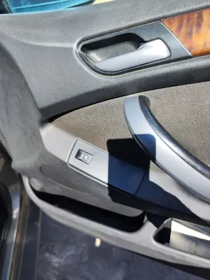 Foto de ELEVALUNAS DELANTERO DERECHO BMW SERIE X5 (E53) 3.0 Turbodiesel CAT (218 CV / 160 KW)