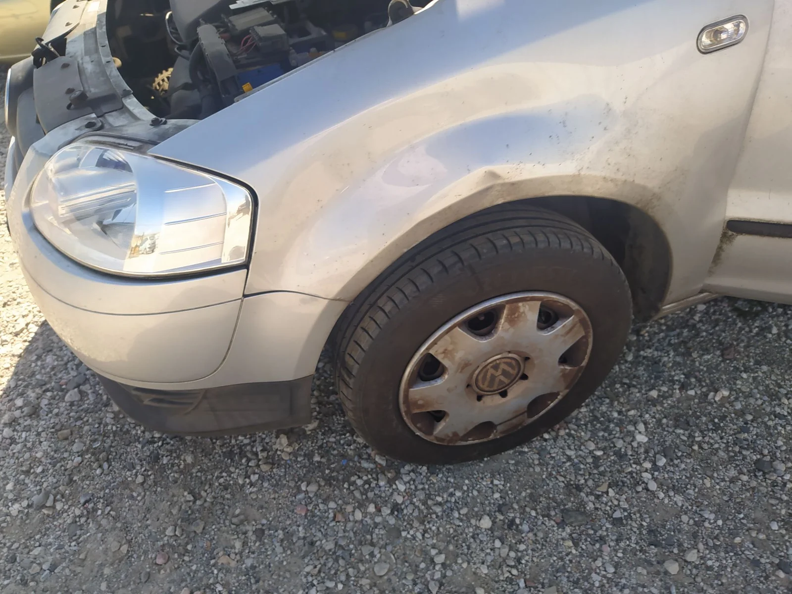 Foto de BARRA ESTABILIZADORA DELANTERA VOLKSWAGEN FOX (5Z1)(04.2005) 1.4 (75 CV / 55 KW) referencia 6Q0411305AM