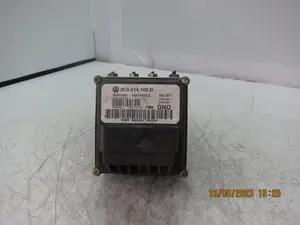 Foto de ABS VOLKSWAGEN PASSAT BERLINA (3C2) referencia 3C0614109D foto 2