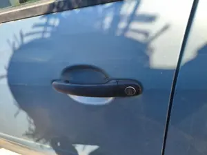 Foto de MANETA EXTERIOR DELANTERA IZQUIERDA AUDI A2 (8Z) 1.4 TDI (75 CV / 55 KW) referencia 3B0837207F FKZ