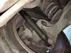 Foto de MANGUETA TRASERA IZQUIERDA MITSUBISHI GRANDIS (NA0W)