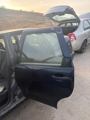 Foto de PUERTA TRASERA IZQUIERDA SEAT CORDOBA BERLINA (6K2)