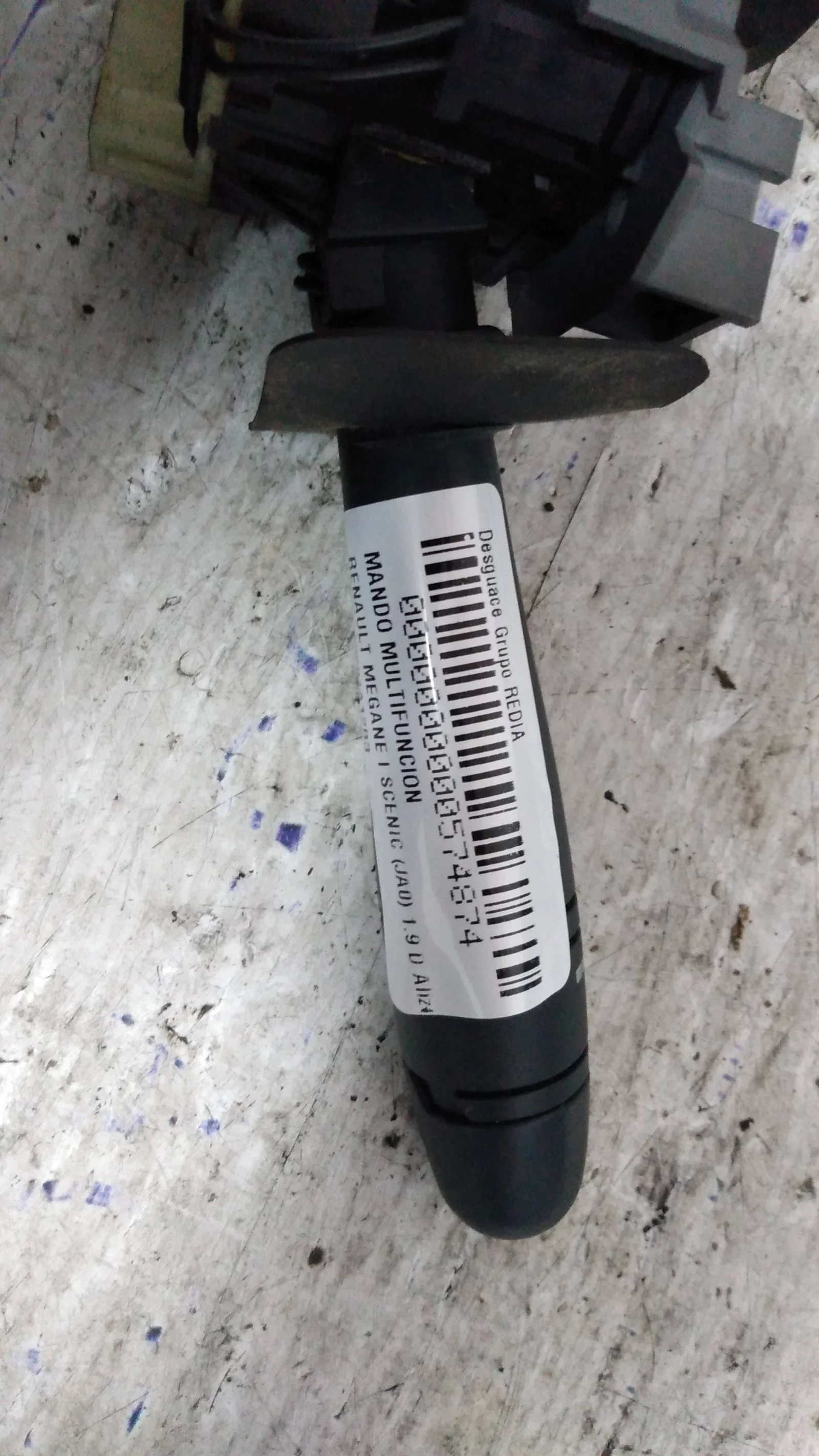 Foto de MANDO MULTIFUNCION RENAULT MEGANE I SCENIC (JA0) 1.9 Turbodiesel (90 CV / 66 KW) referencia 37001A12B3