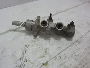 Foto de BOMBA FRENO PEUGEOT 307 (S1)(04.2001) 1.6 16V CAT (109 CV / 80 KW) referencia 22447679 foto 2