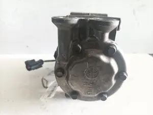 Foto de COMPRESOR AIRE ACONDICIONADO FORD FIESTA (CBK) referencia 2S6119D629 foto 4