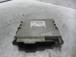 Foto de CENTRALITA MOTOR UCE RENAULT TWINGO I (C06) 1.2  (58 CV / 43 KW) referencia 7700856784