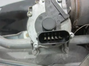 Foto de MOTOR LIMPIA DELANTERO FORD FUSION (CBK) 1.4 16V CAT (80 CV / 59 KW) referencia 2S6T17B571AC foto 3