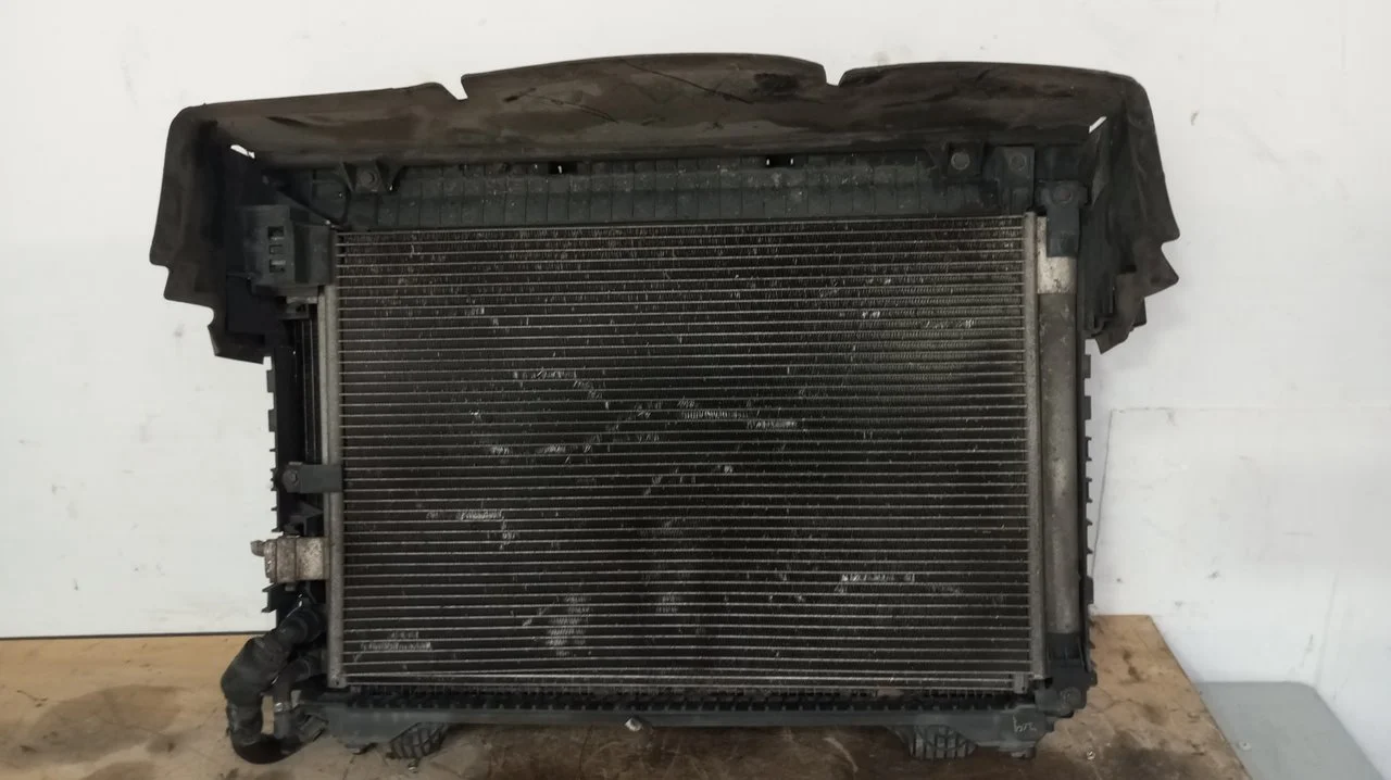Foto de CONDENSADOR / RADIADOR AIRE ACONDICIONADO JAGUAR XF 2.0 Diesel CAT (163 CV / 120 KW) referencia GX7319710BC