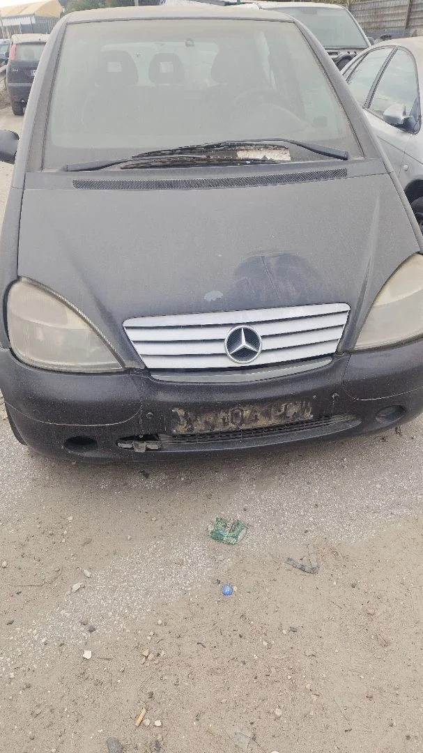 Foto de CAPO MERCEDES-BENZ CLASE A (BM 168) 1.6 CAT (102 CV / 75 KW)