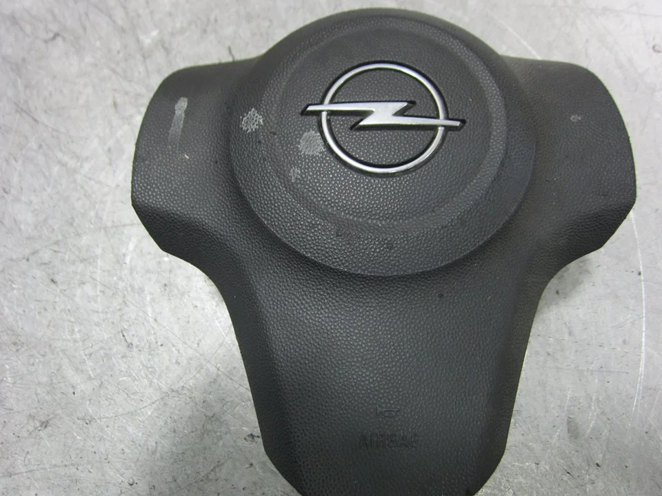 Foto de AIRBAG DELANTERO IZQUIERDO OPEL CORSA D 1.2 16V CAT (Z 12 XEP / LB4) (80 CV / 59 KW) referencia 13235770