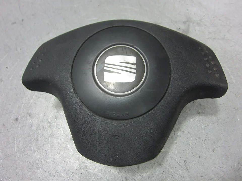 Foto de AIRBAG DELANTERO IZQUIERDO SEAT IBIZA (6L1) 1.4 16V (75 CV / 55 KW) referencia 6L0880201