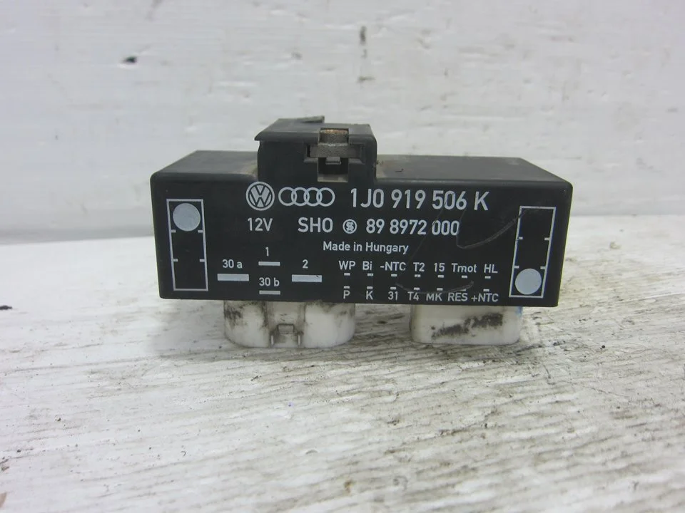 Foto de CAJA PRECALENTAMIENTO SEAT TOLEDO (1M2) referencia 1J0919506K