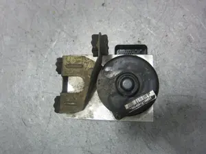 Foto de ABS BMW SERIE 3 COMPACTO (E36) 1.9 CAT (105 CV / 77 KW) referencia 34516751767