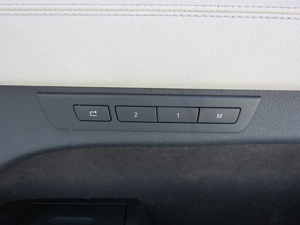 Foto de INTERRUPTOR BMW SERIE 5 GRAN TURISMO (F07) 3.0 24V Turbo (306 CV / 225 KW)