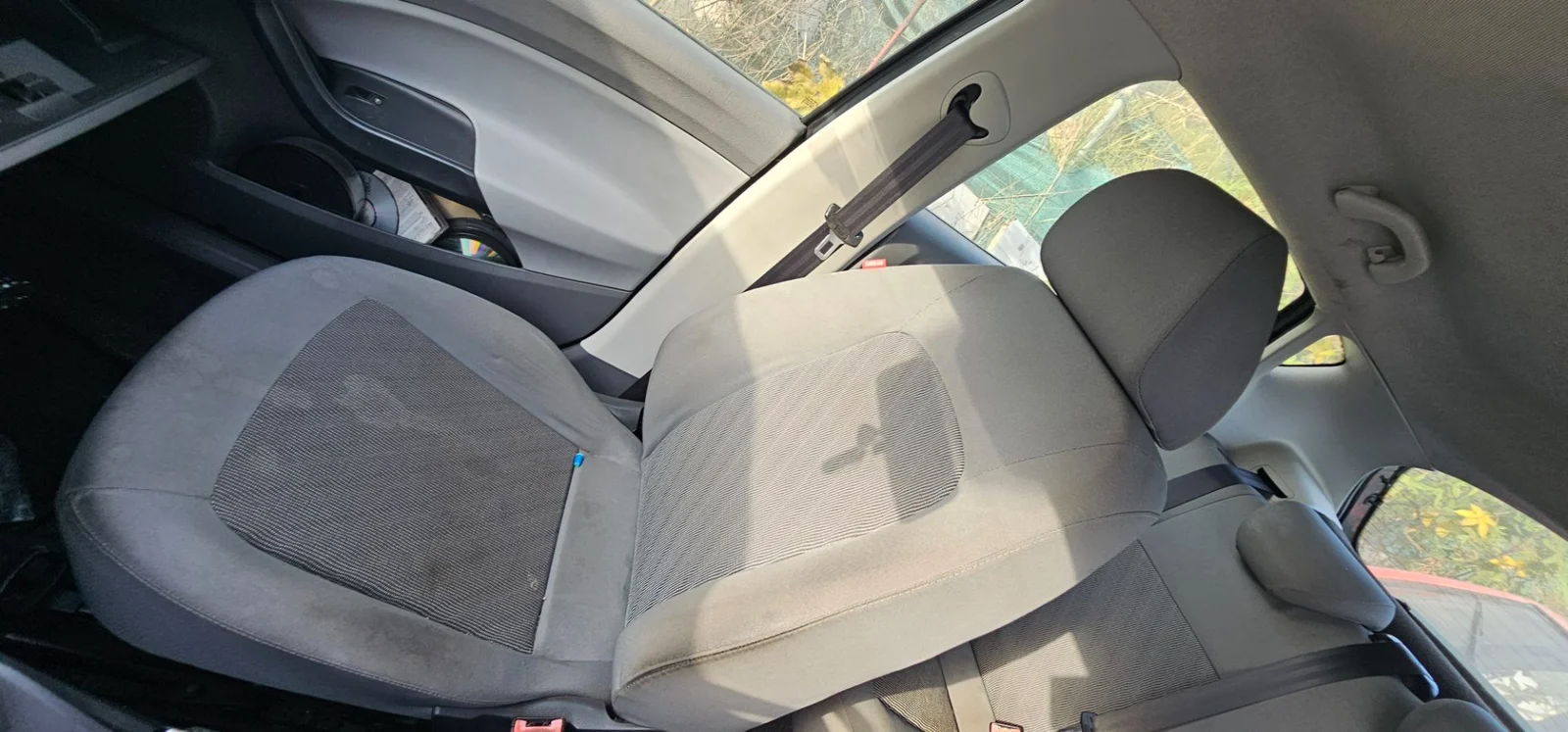 Foto de ASIENTO DELANTERO DERECHO SEAT IBIZA BERLINA (6J5) 1.4 TDI (80 CV / 59 KW)