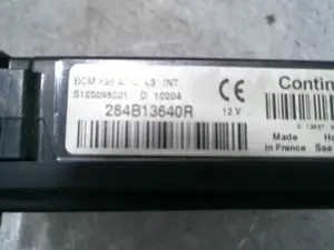 Foto de NO IDENTIFICADO RENAULT MEGANE III BERLINA 5P 1.5 dCi Diesel (106 CV / 78 KW) referencia 284B13640R foto 7