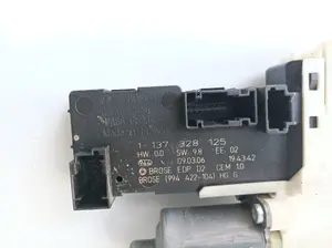 Foto de MOTOR ELEVALUNAS DELANTERO IZQUIERDO PEUGEOT 407 SW referencia 1137328125 foto 2