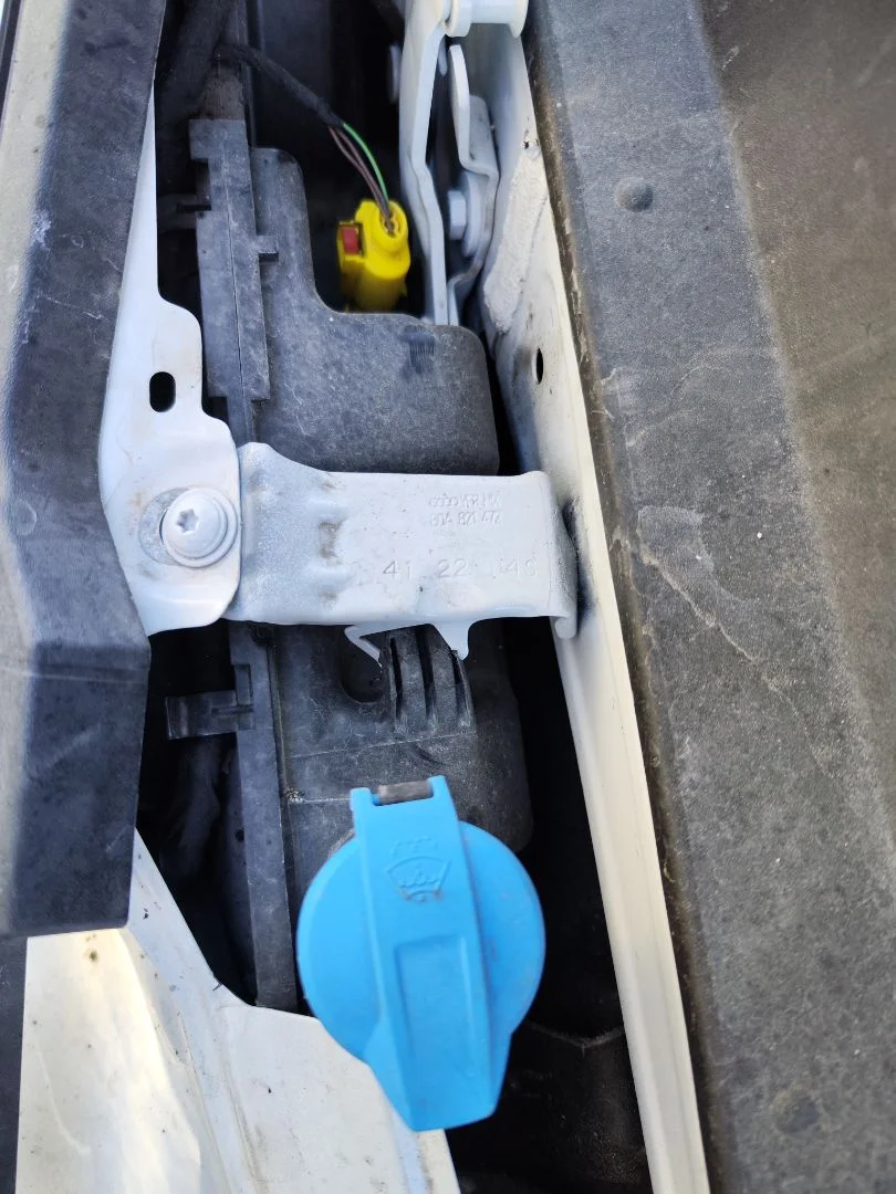 Foto de DEPOSITO LIMPIA AUDI Q5 FYG Híbrido 220 kW (2.0 Ltr. - 195 kW TFSI) (299 CV / 220 KW) referencia 80A955453C