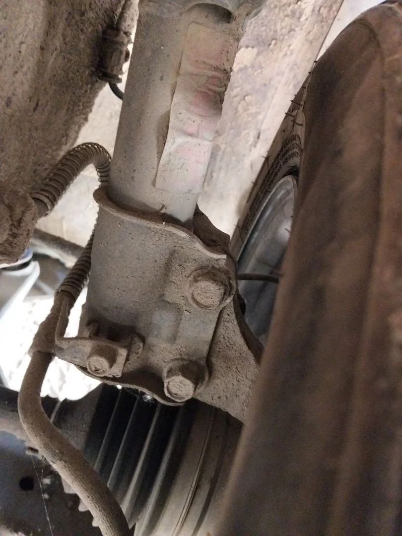 Foto de BRAZO SUSPENSION DELANTERO IZQUIERDO HYUNDAI ELANTRA (XD) 2.0 CRDi CAT (113 CV / 83 KW)