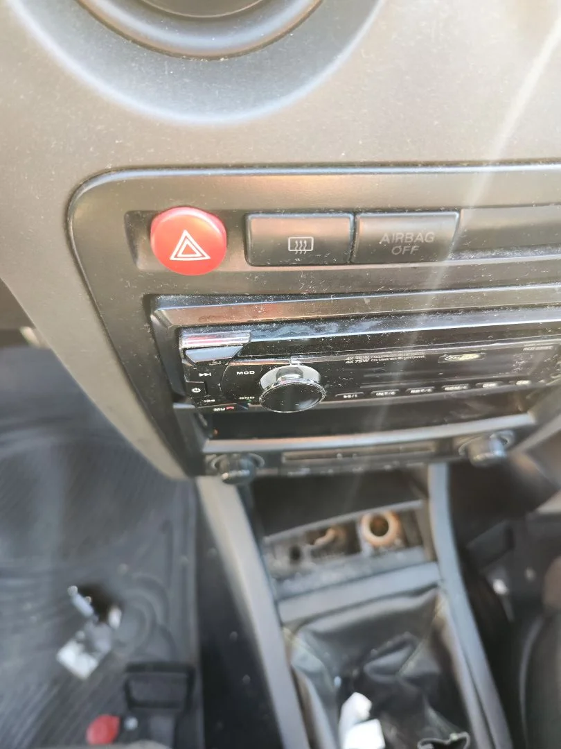 Foto de WARNING SEAT CORDOBA BERLINA (6L2) 1.9 TDI (131 CV / 96 KW)