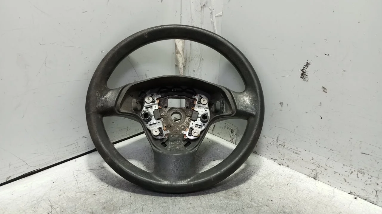 Foto de VOLANTE SEAT IBIZA (6L1) 1.2 (64 CV / 47 KW) referencia 6L0419091F