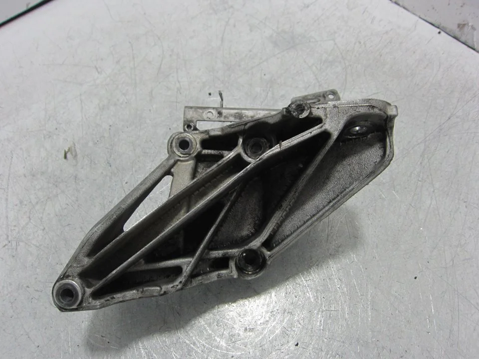 Foto de SOPORTE CAMBIO VOLKSWAGEN TOUAREG (7LA) referencia 070199307A