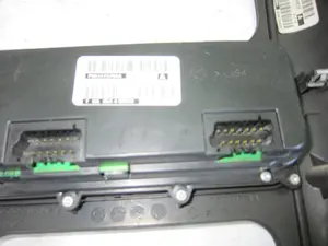 Foto de MANDO CALEFACCION / AIRE ACONDICIONADO CHRYSLER VOYAGER (RG) 2.8 CRD CAT (150 CV / 110 KW) referencia 05009180 foto 7