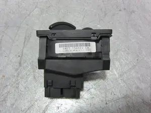 Foto de MANDO LUCES FORD FOCUS C-MAX (CAP)(2003) 1.8 TDCi Turbodiesel CAT (116 CV / 85 KW) referencia 4M5T13A024CA foto 3
