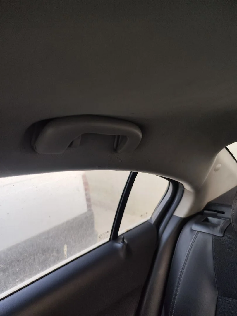 Foto de ASIDERO TECHO TRASERO IZQUIERDO DAEWOO LANOS 1.6 CAT (106 CV / 78 KW) referencia 9072235