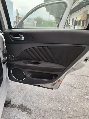 Foto de GUARNECIDO PUERTA TRASERA DERECHA ALFA ROMEO 159 (140) 1.9 JTD (M) 16V CAT (150 CV / 110 KW)
