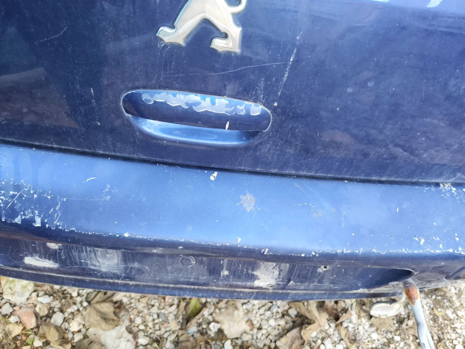 Foto de CERRADURA MALETERO / PORTON PEUGEOT 307 (S1)(04.2001) 1.6 16V CAT (109 CV / 80 KW)