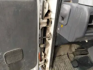 Foto de NO IDENTIFICADO NISSAN CABSTAR E 3.0 Diesel (120 CV / 88 KW)