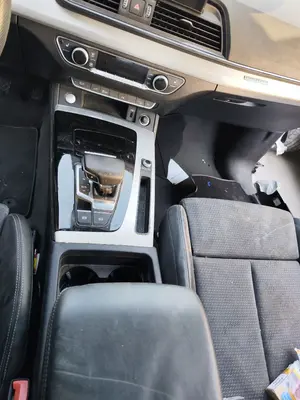 Foto de CONSOLA CENTRAL AUDI Q5 FYG Híbrido 220 kW (2.0 Ltr. - 195 kW TFSI) (299 CV / 220 KW) referencia 80B863241