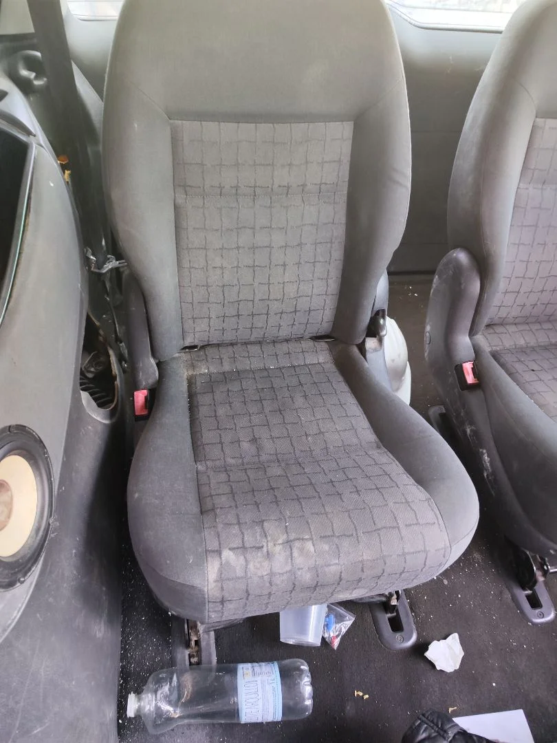 Foto de ASIENTOS TRASERO DERECHO SEAT ALHAMBRA (7V9) 1.9 TDI (116 CV / 85 KW)