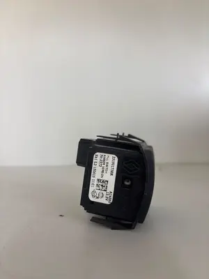 Foto de MANDO LUCES RENAULT TWINGO III 1.0 SCe (71 CV / 52 KW) referencia 251901758R foto 2